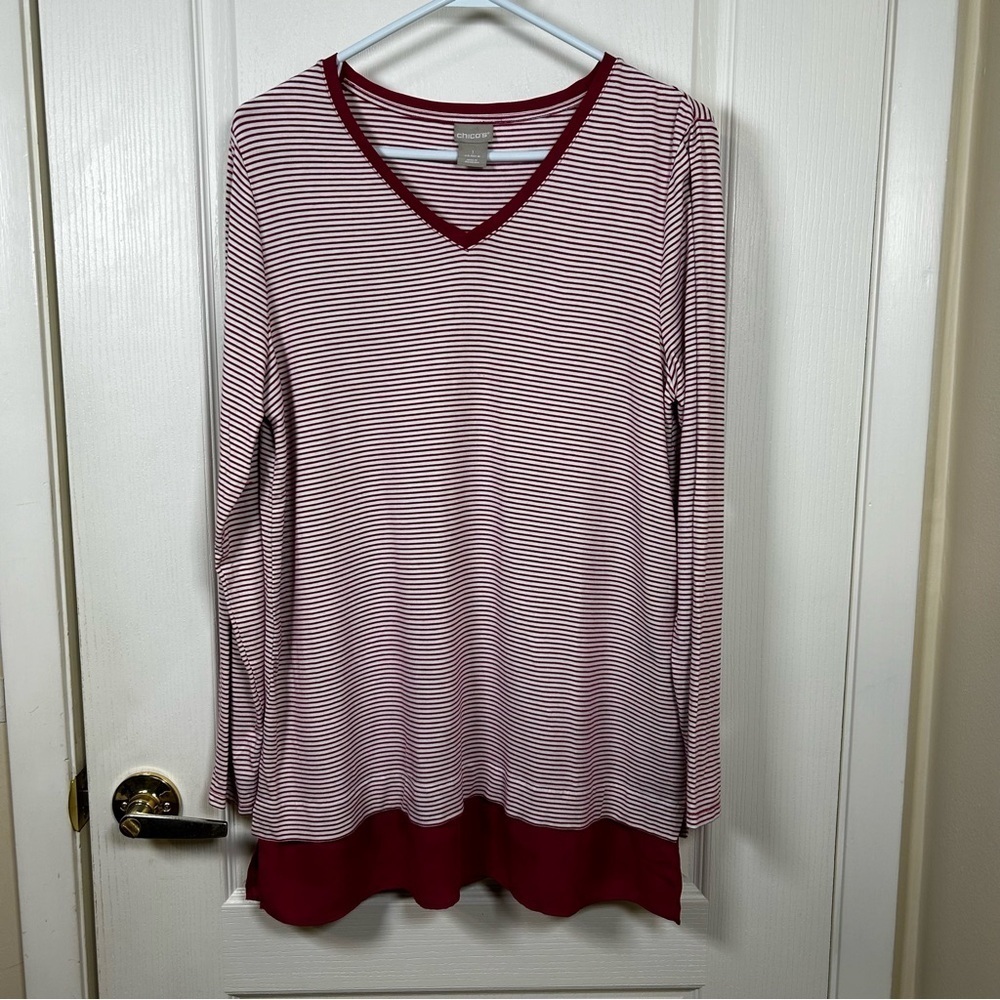 Chico's size 1 (M) Red White Striped V Neck Ultra Soft Stretch Long Sleeve Top